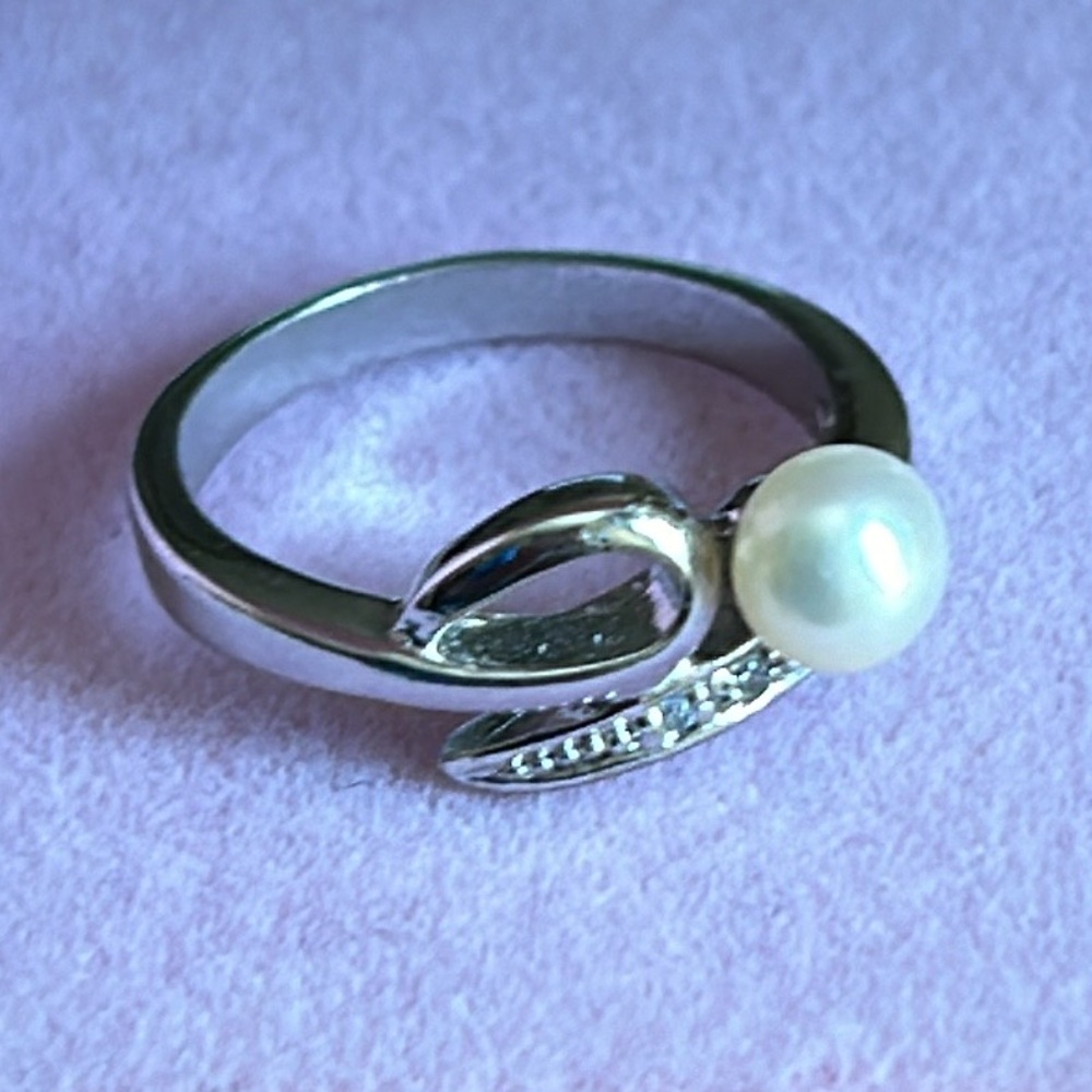 Sterling Silver Ring. Sterling Silver Ring. - image 1